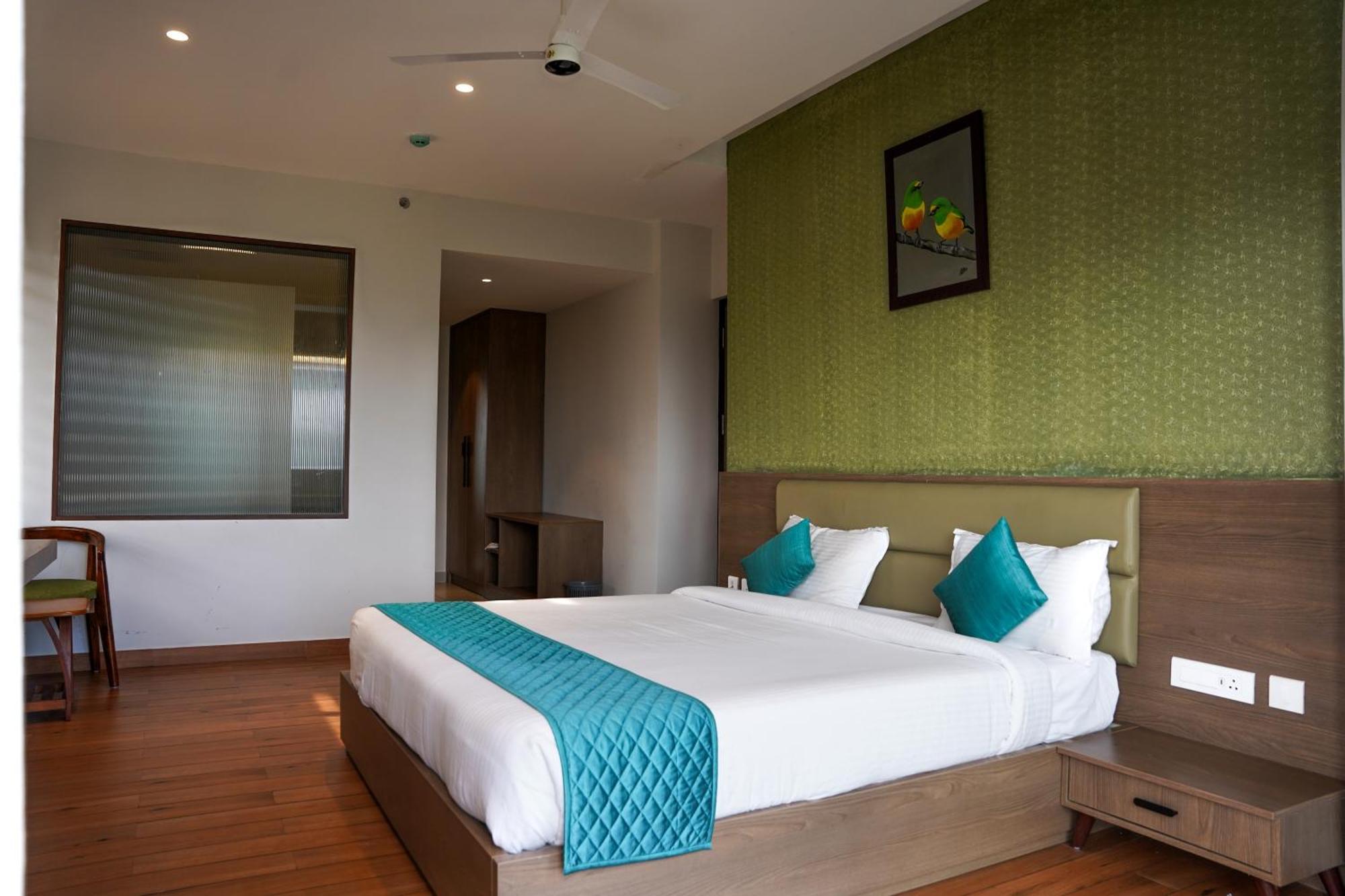 Vaga Nakshathra Suites Vagamon Exterior photo